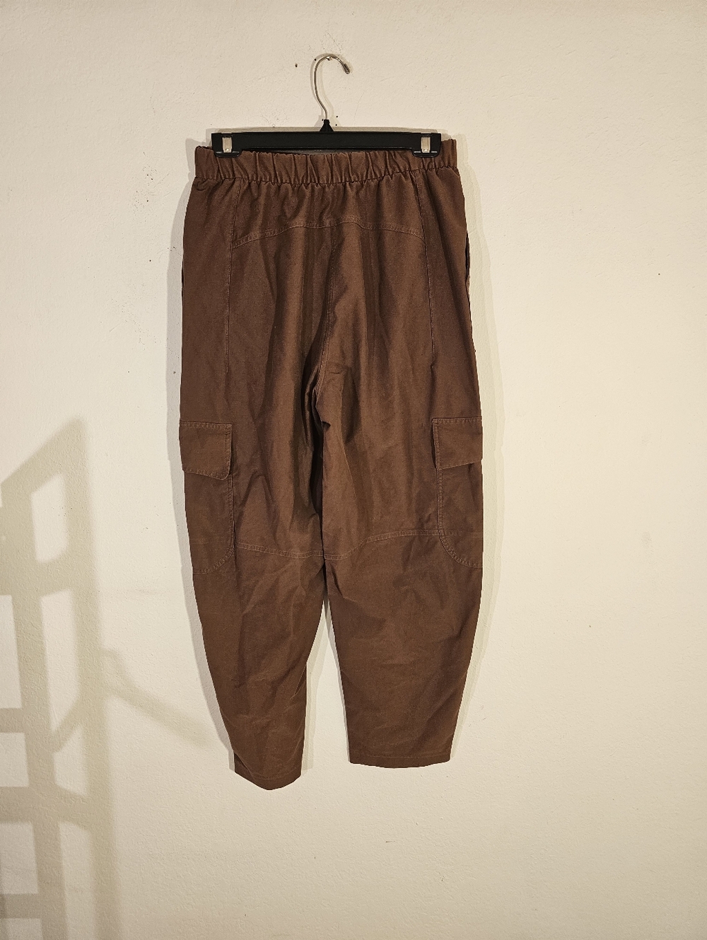 Lululemon Light Utilitech Cargo Pants - Picture 2 of 3